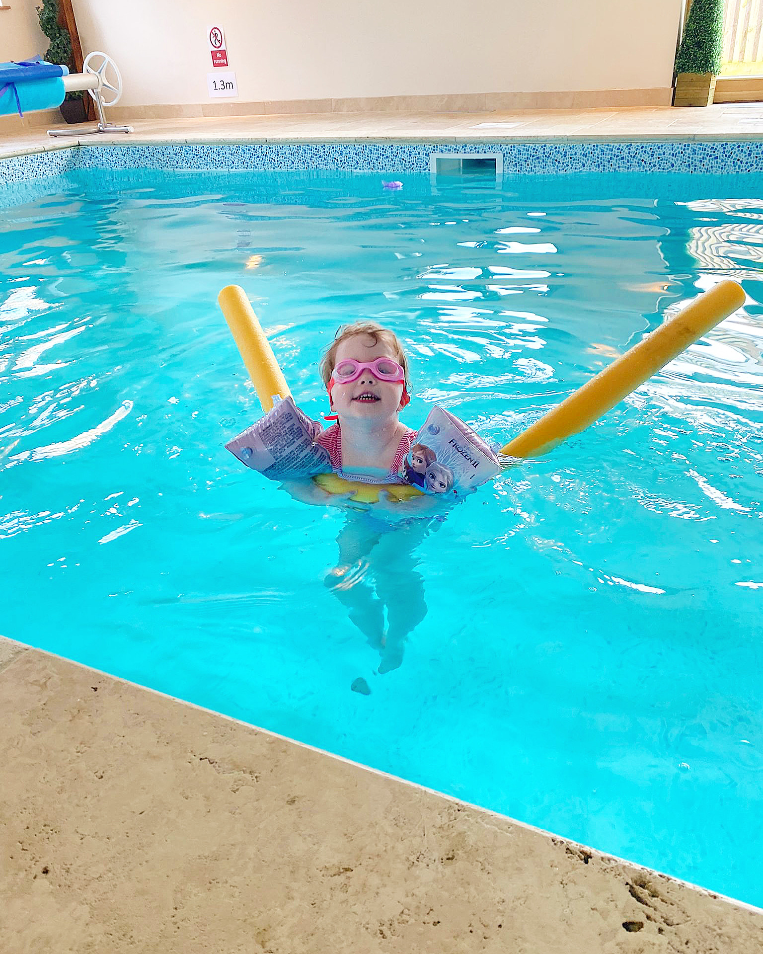 Book Here Hunstanton Private Pool Hire!